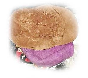 tres objetos para la cabeza- boina africana - sombrerete