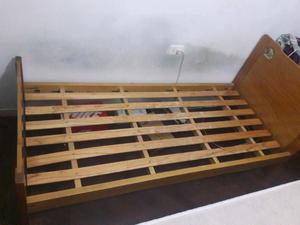 Cama de 1 plaza Excelente calidad