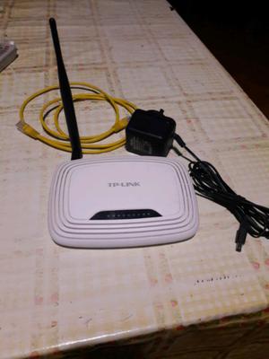 ROUTER TP-LINK muy bueno.