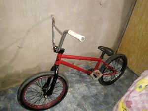 Vendo bmx en exelente estado