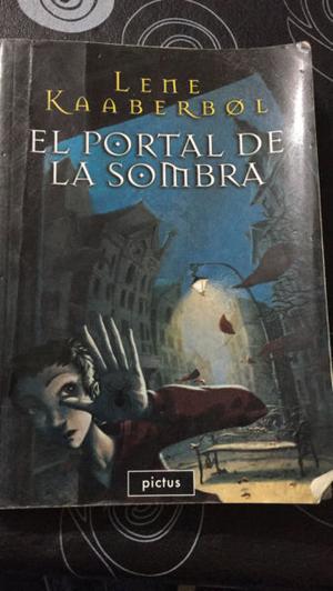 Libro “El portal de la sombra” de Lene Kaaberbol