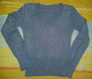 Pullover gris talle S