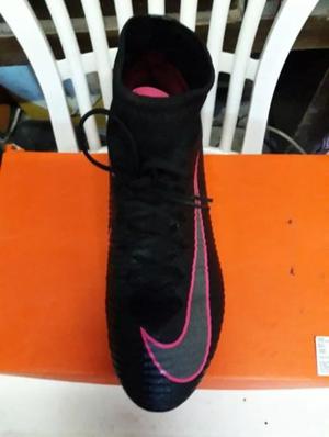 nike mercurial black pink