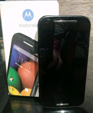 CELULAR MOTO E,LIBERADO CAJA Y MANUAL ORIGINAL