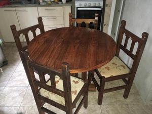 * MESA PINO CON 4 SILLAS ALGARROBO