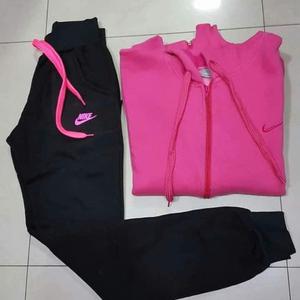 Babucha Nike talle 2 nueva $270