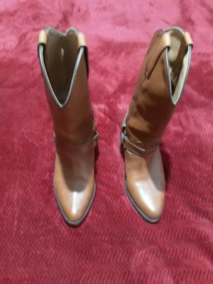 Botas texanas, talle 41, usadas