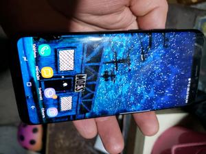 S8 impecable con detalle. Cel sólo con tpu