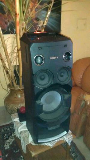 Vendo equipo de sonido Sony