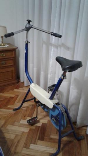 1 Bicicleta fija