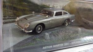 Auto Aston Martin DB5 de James Bond Escala 1/43