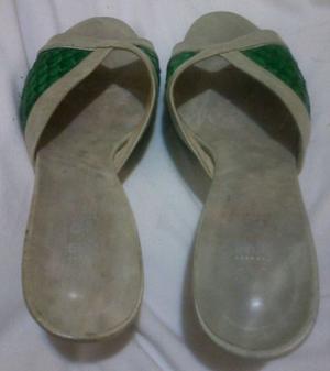 sandalias verdes $ 150. talle nº 37.-