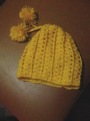 Gorrito tejido al croché