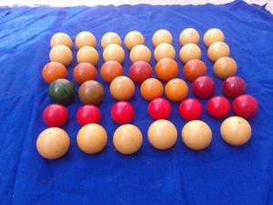 Bolas de Billard usadas varias medidas y colores.