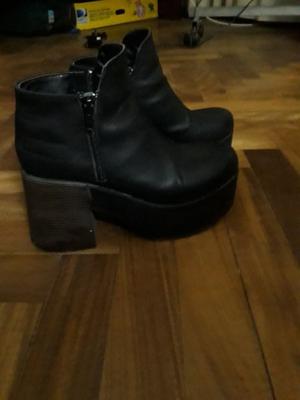 Impecables botas cortas