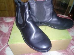 Vendo botas de cuero