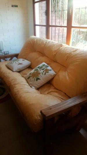 Vendo Futon excelente estado