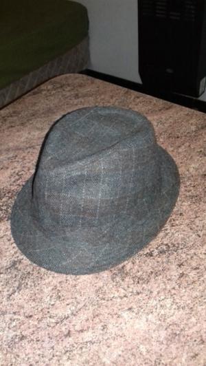 Sombrero Hombre Escocés