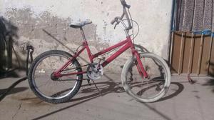 Bicicleta roja rodado 20
