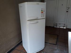 Excelente Heladera CON FREEZER FUNCIONANDO PERFECTO