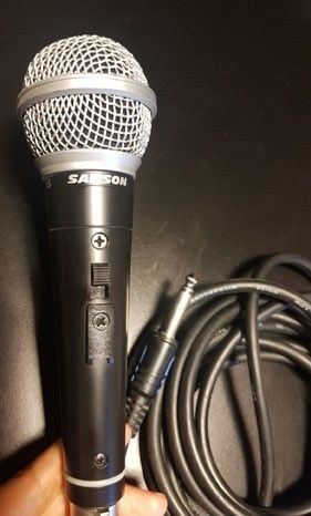Microfono Samson R21s Dinamic con cable. NUEVO