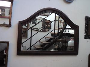 Antiguo espejo medio punto con marco de roble. Antigua