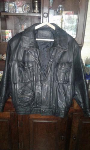 CAMPERA DE CUERO "DARC " TALLE 50 MUY BUEN ESTADO $.AL