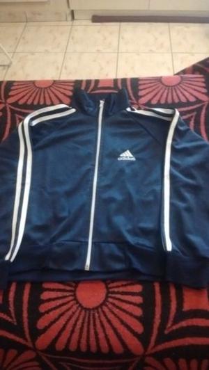 Campera adidas talle 14