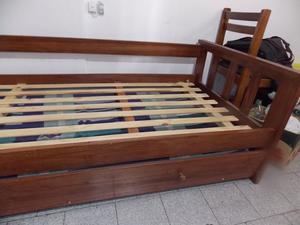 Diván cama de guatambú
