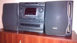 Equipo audio AIWA, parlantes originales - Tel.  fijo