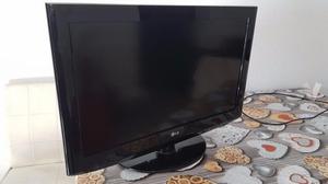 LCD LG 32" HD.