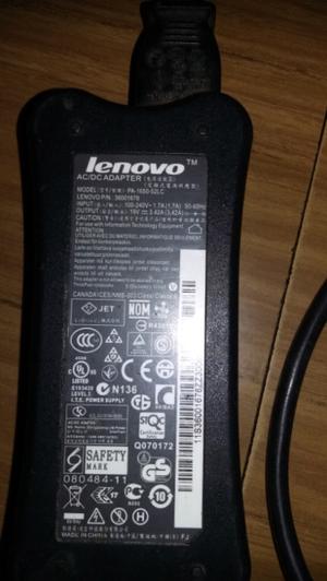 Vendo cargador de netbook o notebook