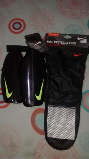 canilleras nike nuevas!!