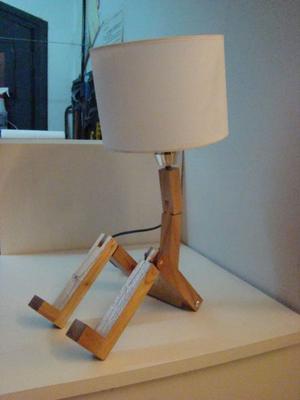 Robotlamp en madera