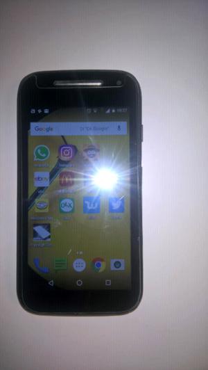 Vendo celular Motorola E2