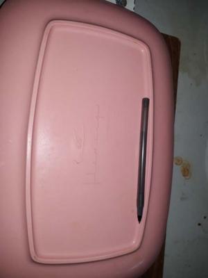 fuente de acrilico plastico duro grueso rosa