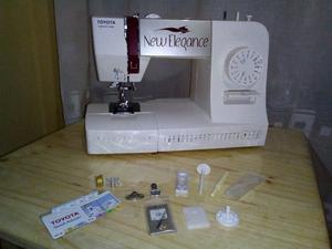 Vendo maquina de coser - POCO USO