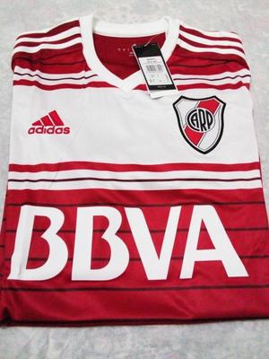 camiseta oficial de River plate..talle L