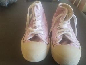 Zapatillas botitas color rosa