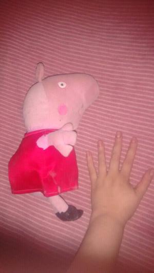 PELUCHE PEPPA PIG GRANDECITA