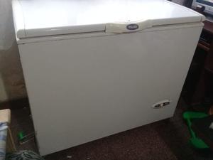 Vendo freezer Inelro 330 lts