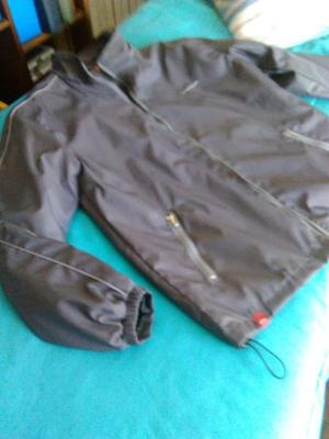 Campera impermeable Hombre