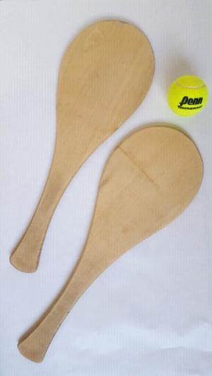 Juego de paletas de madera con pelota