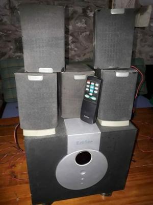 SE VENDE HOME THEATER