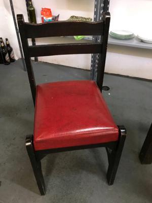 Lote sillas y mesas
