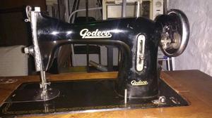 Máquina de coser y bordar a pedal Godeco con Mesa