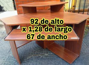 Escritorio impecable !!!