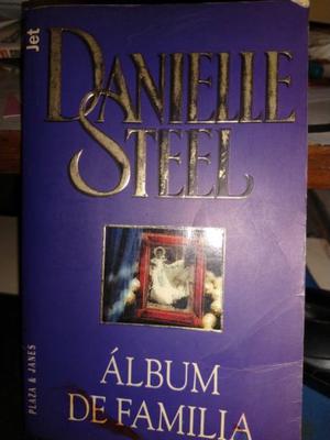 Album De Familia - Danielle Steel - Plaza Janes