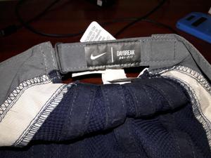 Gorra Nike Sphere