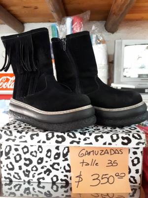 Vendo Botas mujer o niña